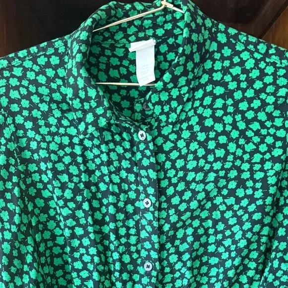 H&M collar neck button up dress - Picture 2 of 5